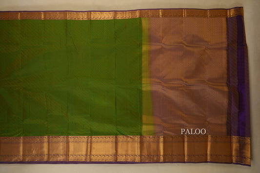 Mehendi Green Light Weight Kanchipuram Silk Saree Paloo