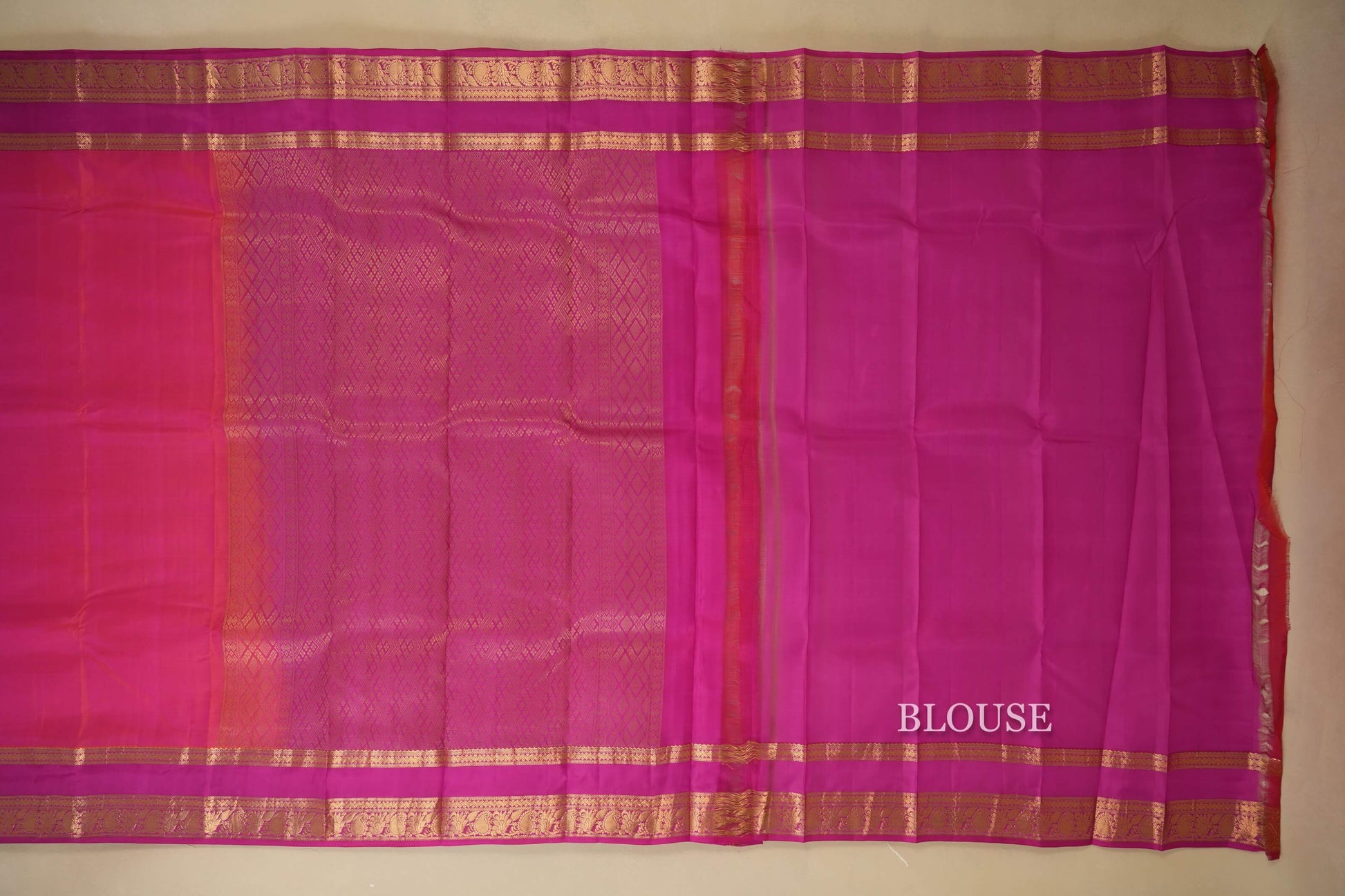 Peach Pink with Pink Borders Light Weight Kanchipuram Silk Saree blouse