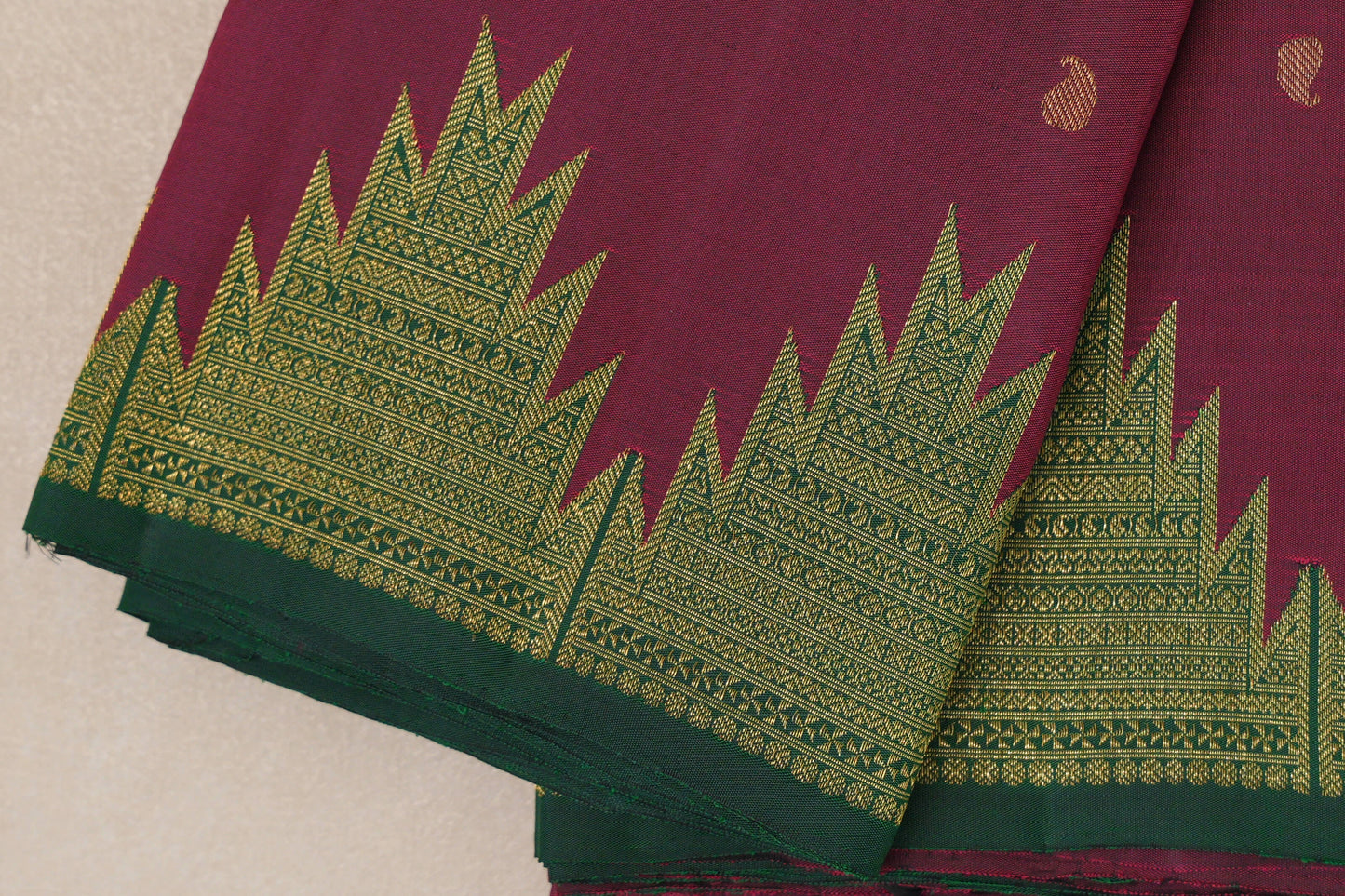 Deep Magenta Vintage Kanjivaram Silk Saree borders