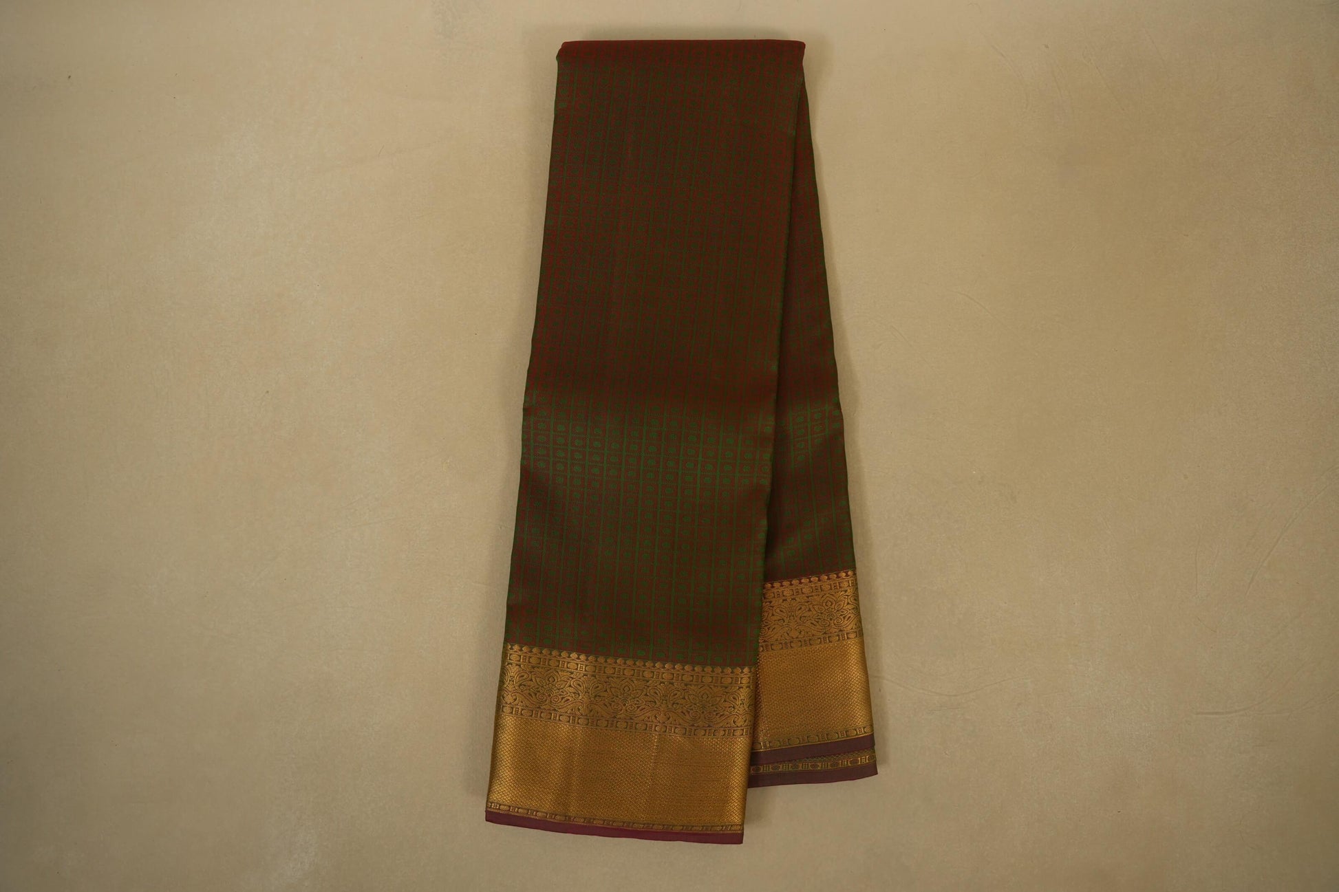 Manthulir Light Weight Kanchipuram Silk Saree online