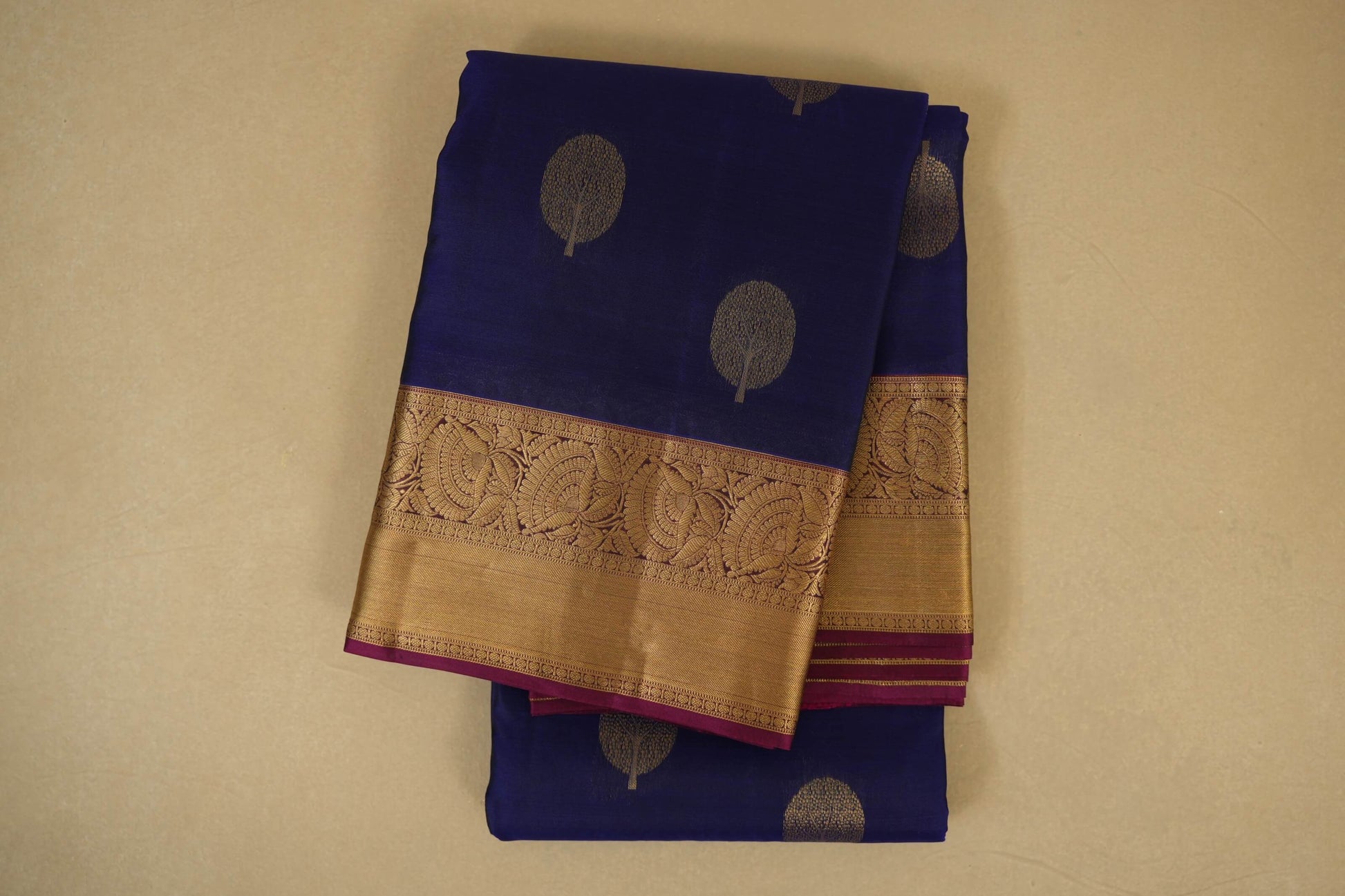 Folded Ink Blue with Magenta Light Weight Kanchipuram Silk Saree  