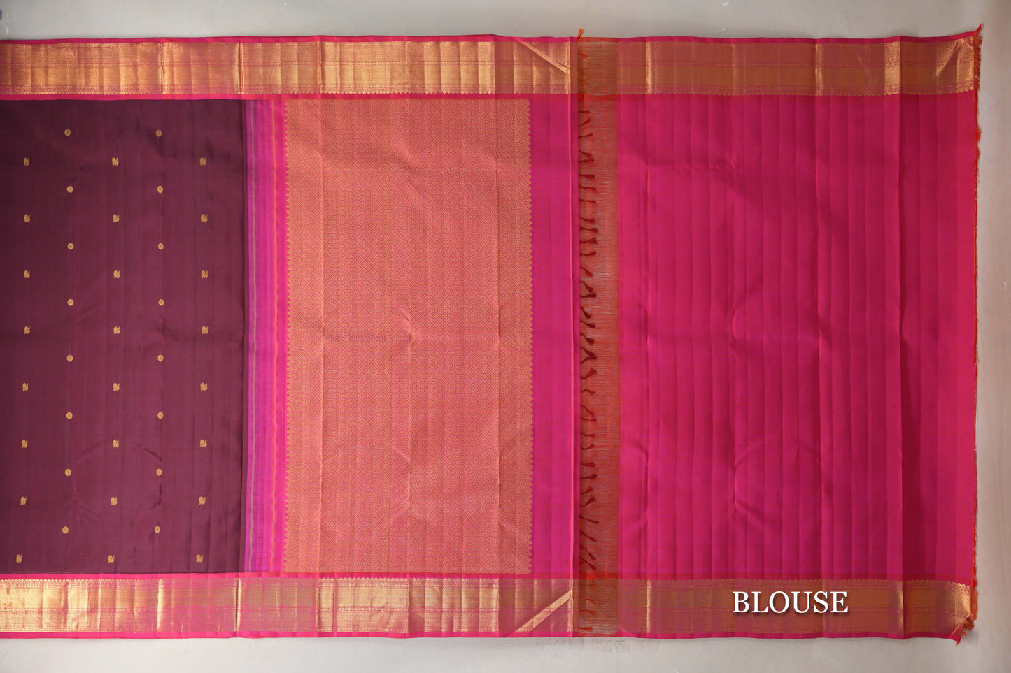 Deep Plum with Bright Pink Borders Vintage Kanjivaram Silk Saree blouse