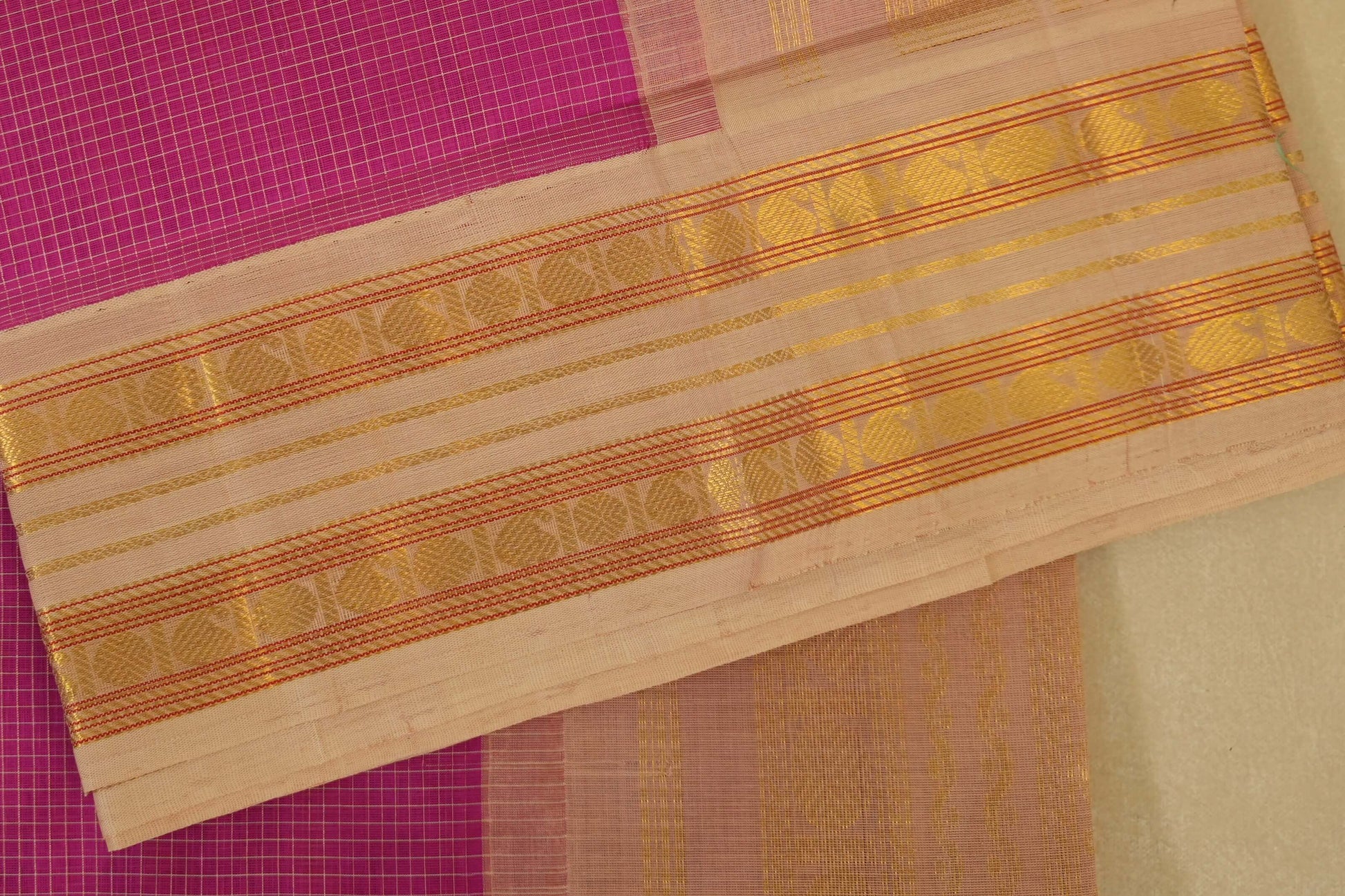 Pink with Half White Borders Silk Cotton Saree  border zoom