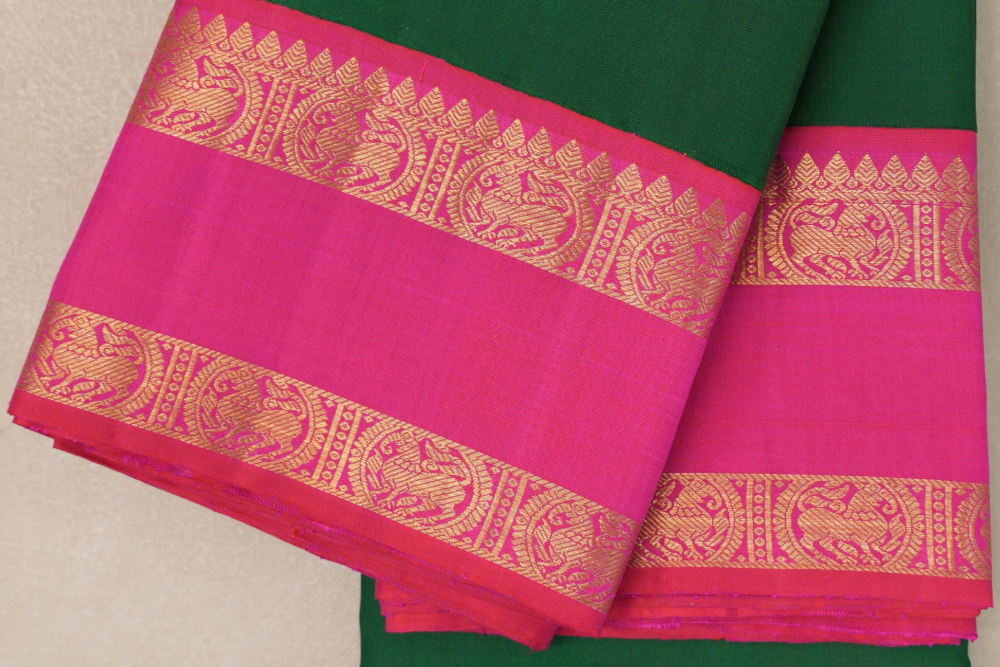 Emerald Green Vintage Kanjivaram Silk Saree border