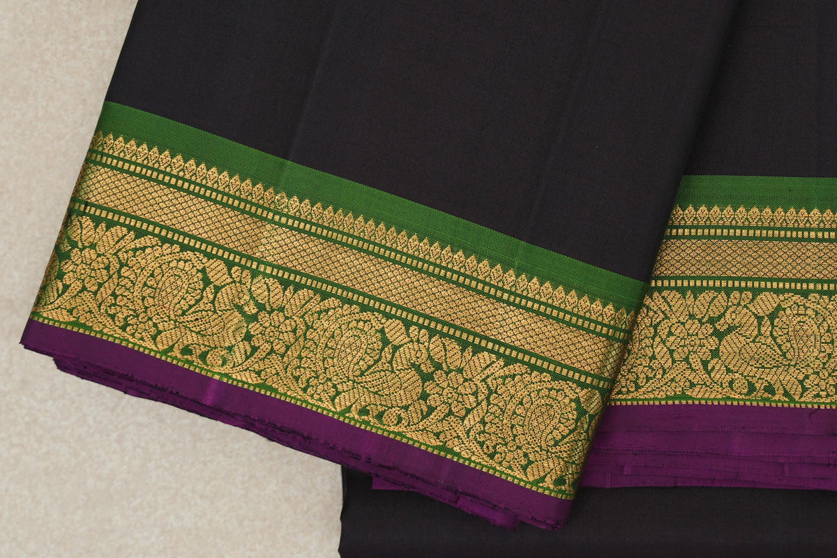 Deep Plum Brown /Black with Leaf Green with Deep Magenta Selvedge Borders Vintage Kanjivaram Silk Saree border
