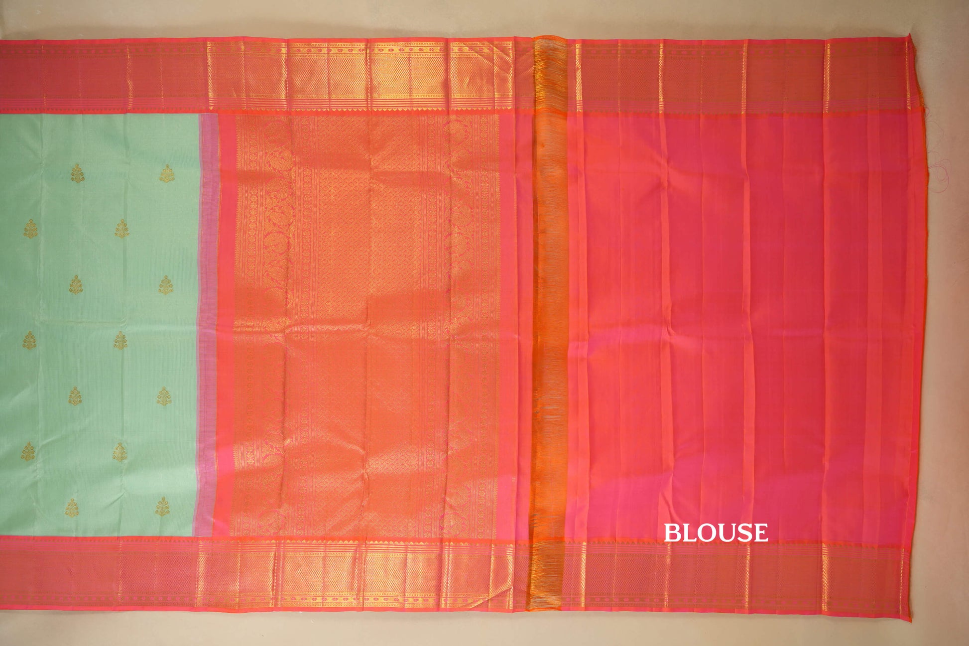 Rexona Green with Peach Pink Borders Kanjivaram Silk Saree blouse