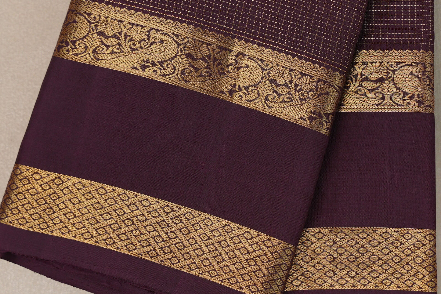 Deep Plum Vintage Kanjivaram Silk Saree SS9197