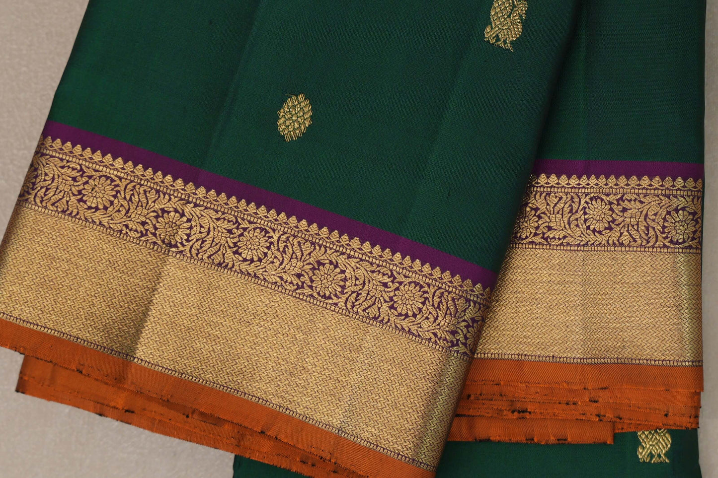 Emerald Green Vintage Kanjivaram Silk Saree SS9200
