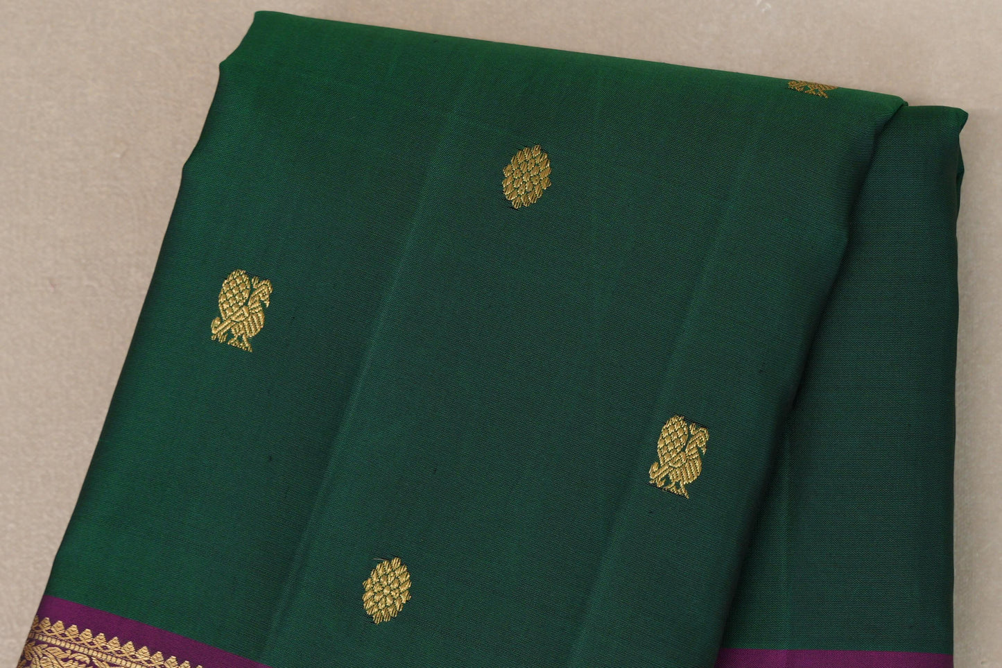 Emerald Green Vintage Kanjivaram Silk Saree SS9200