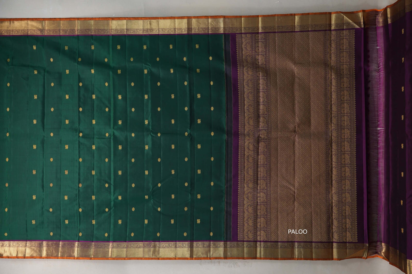 Emerald Green Vintage Kanjivaram Silk Saree SS9200
