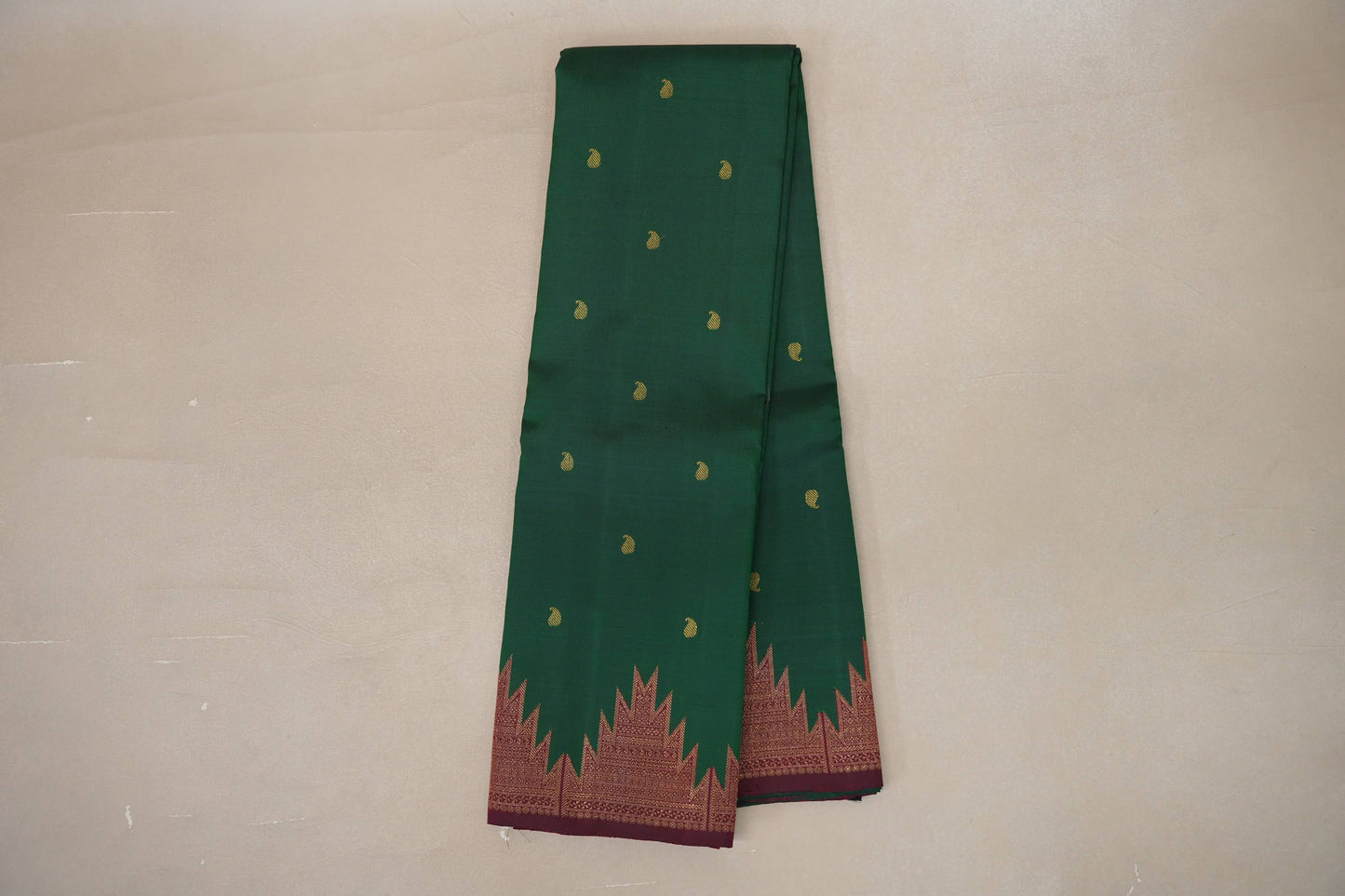 Emerald Green with reddish maroon Vintage Kanjivaram Silk Saree SS9202