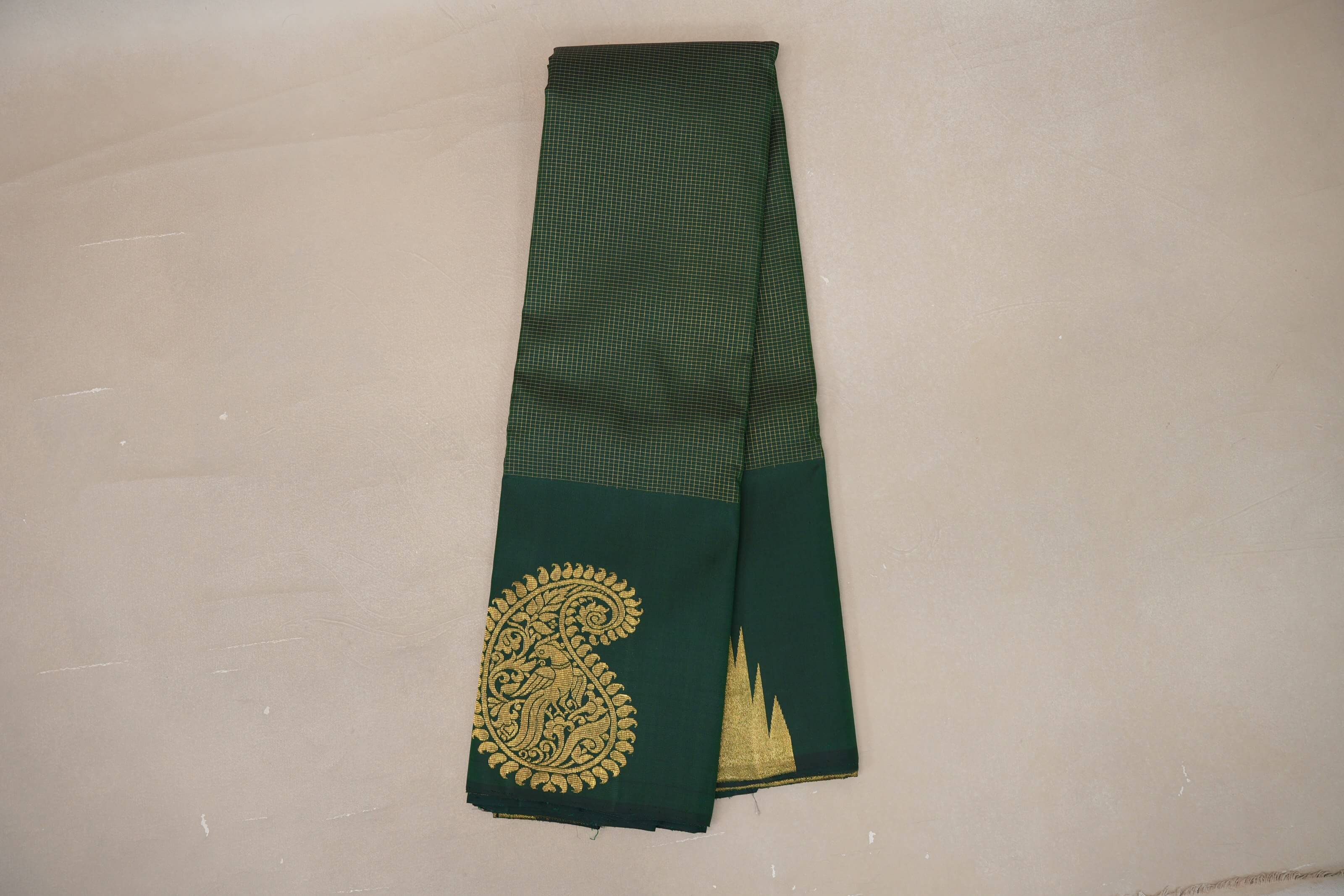 Deep Bottle Green Vintage Kanjivaram Silk Saree SS9204