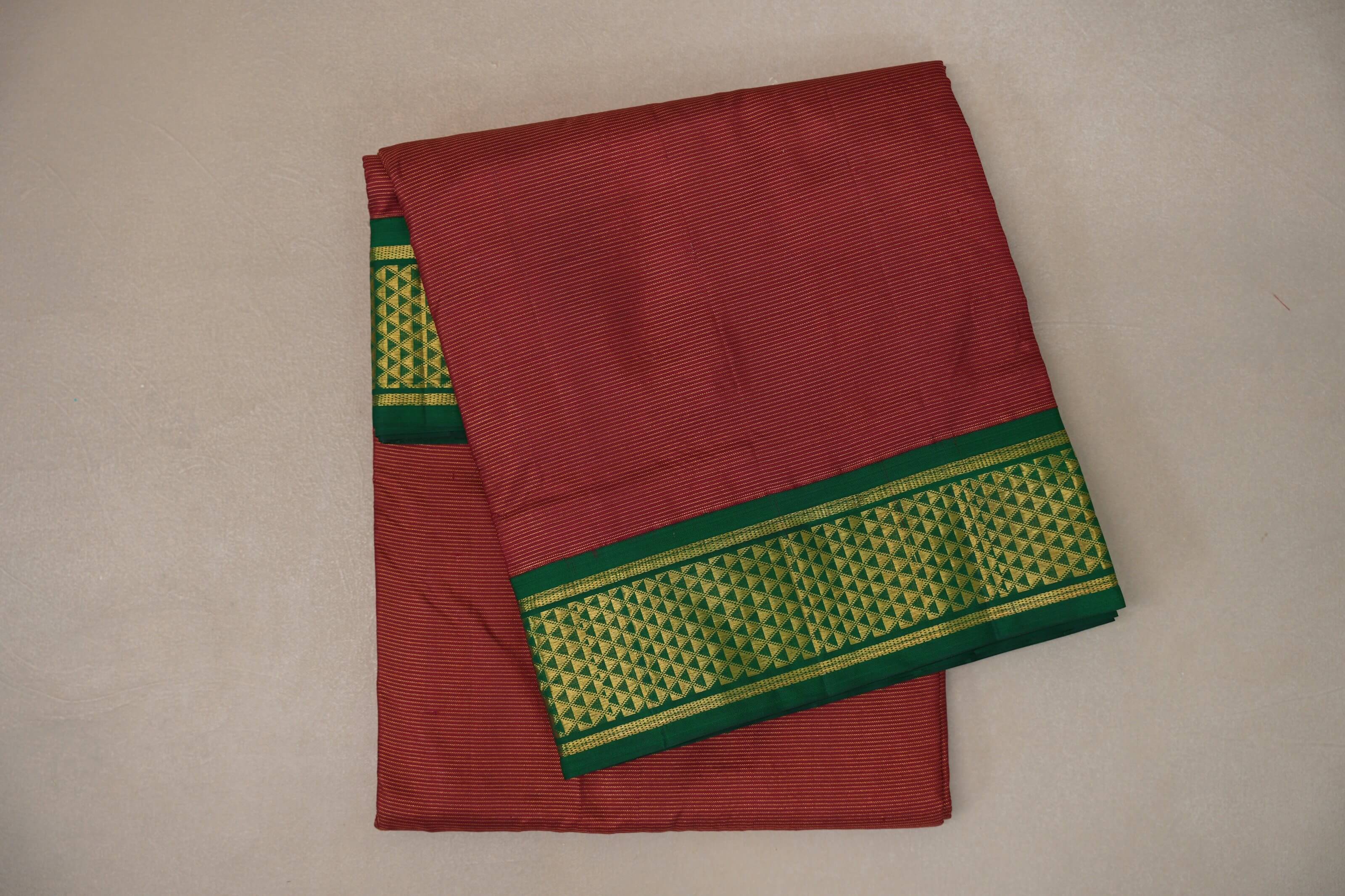 Reddish Maroon with deep green borders Ten Yards Silk Saree SS9224