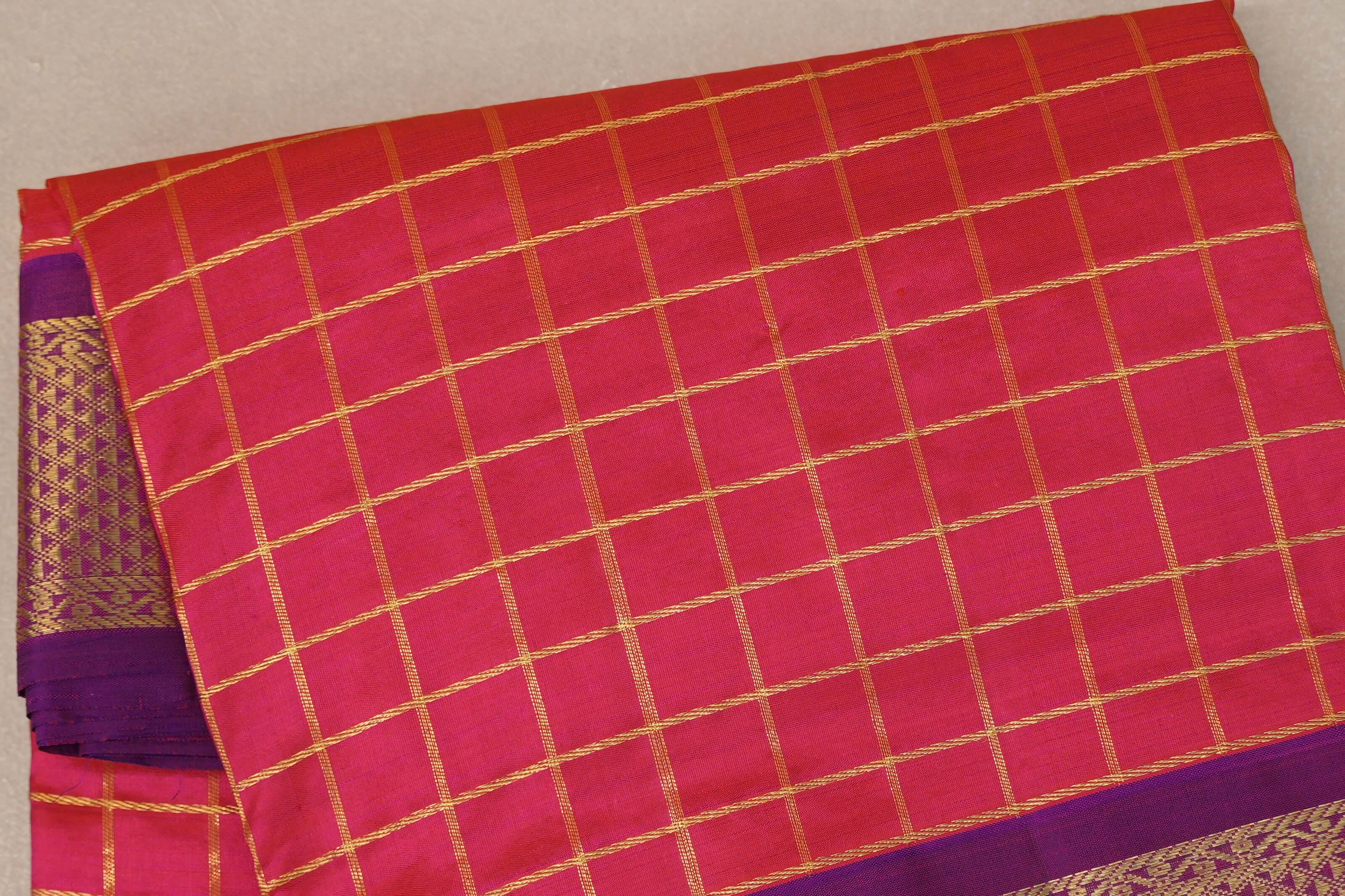 Bright Orangish Pink with deep purple Ten Yards Silk Saree SS9229