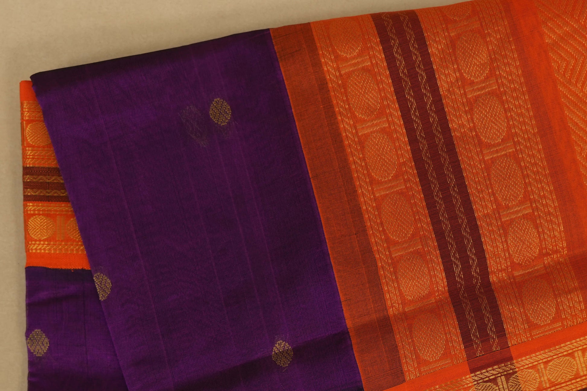 Magenta with Orange Borders Silk Cotton Saree body