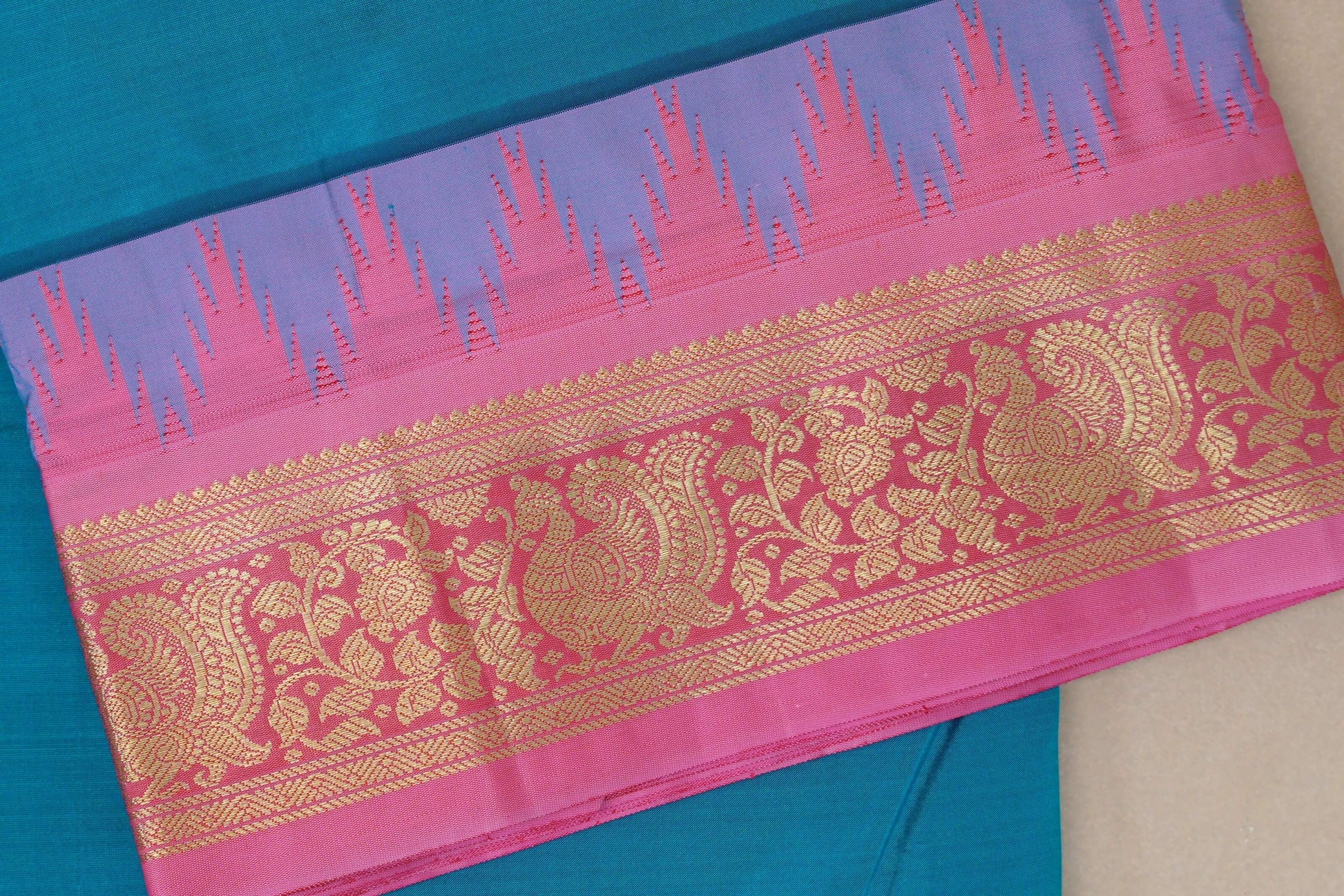 Azure Blue Ten Yards Silk Saree border zoom