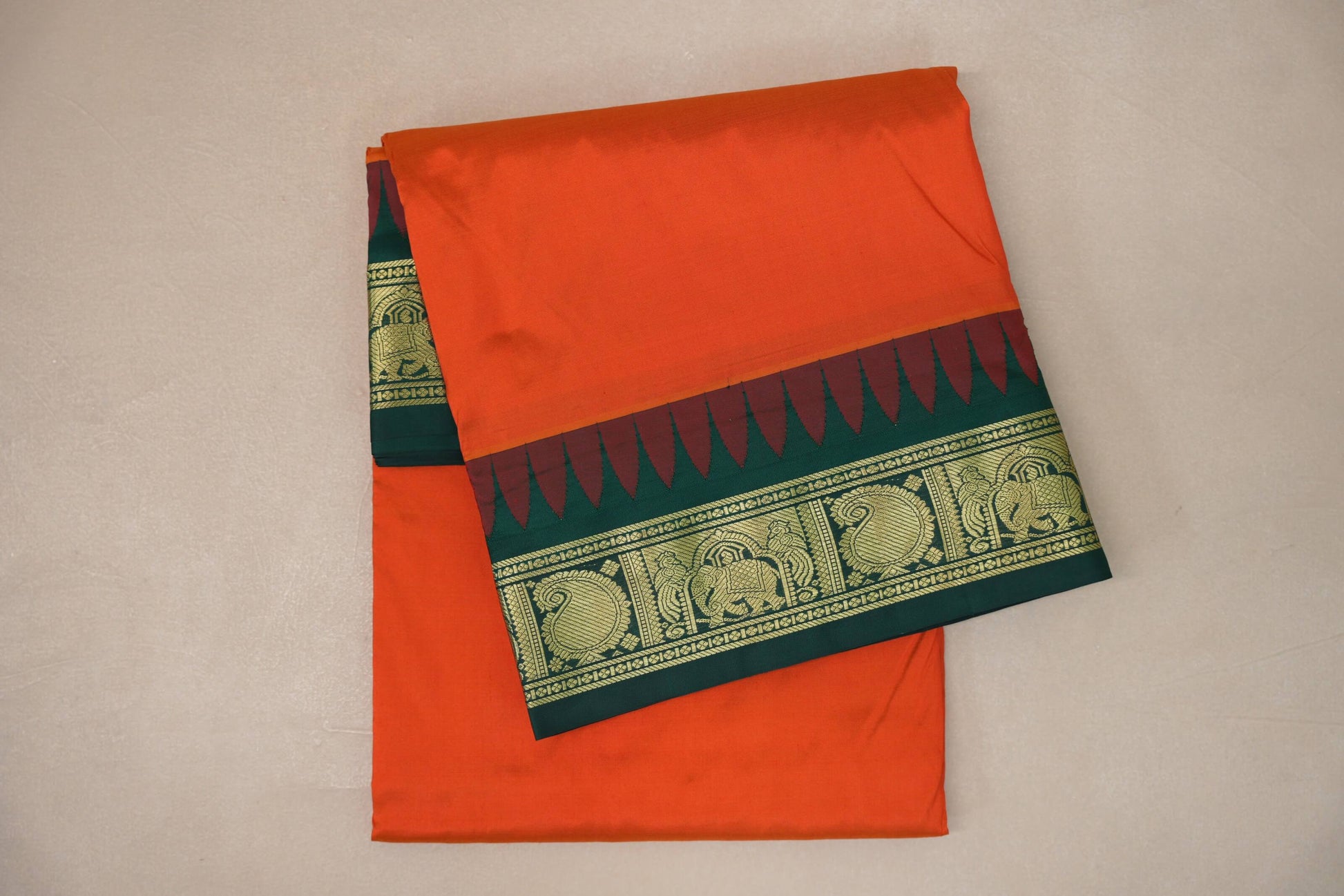 Reddish Orange  Ten Yards Silk Cotton saree