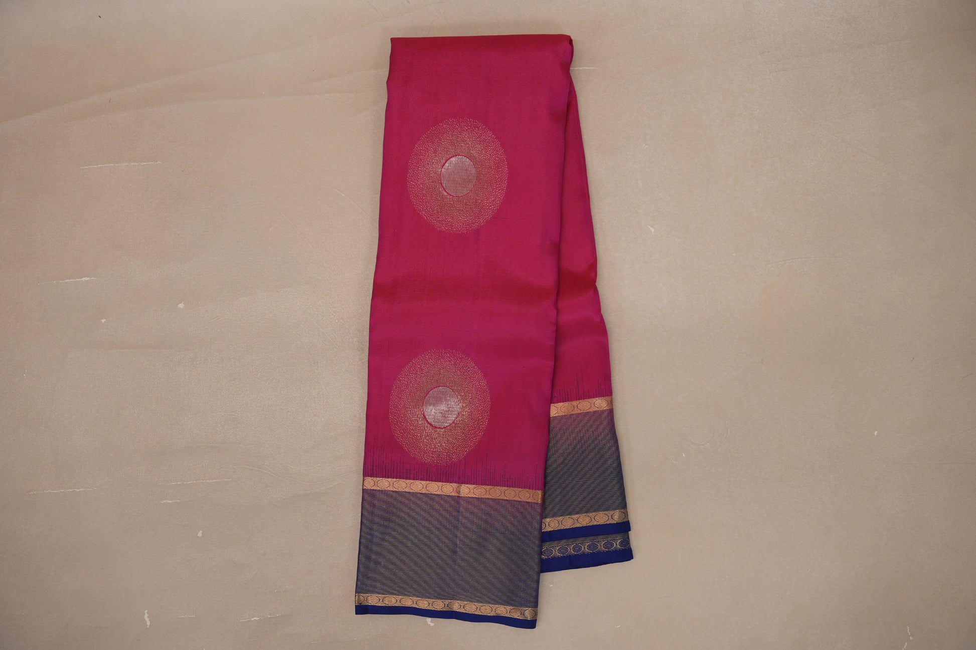 Online Bright Rani Pink Light Weight Kanjivaram Silk Saree