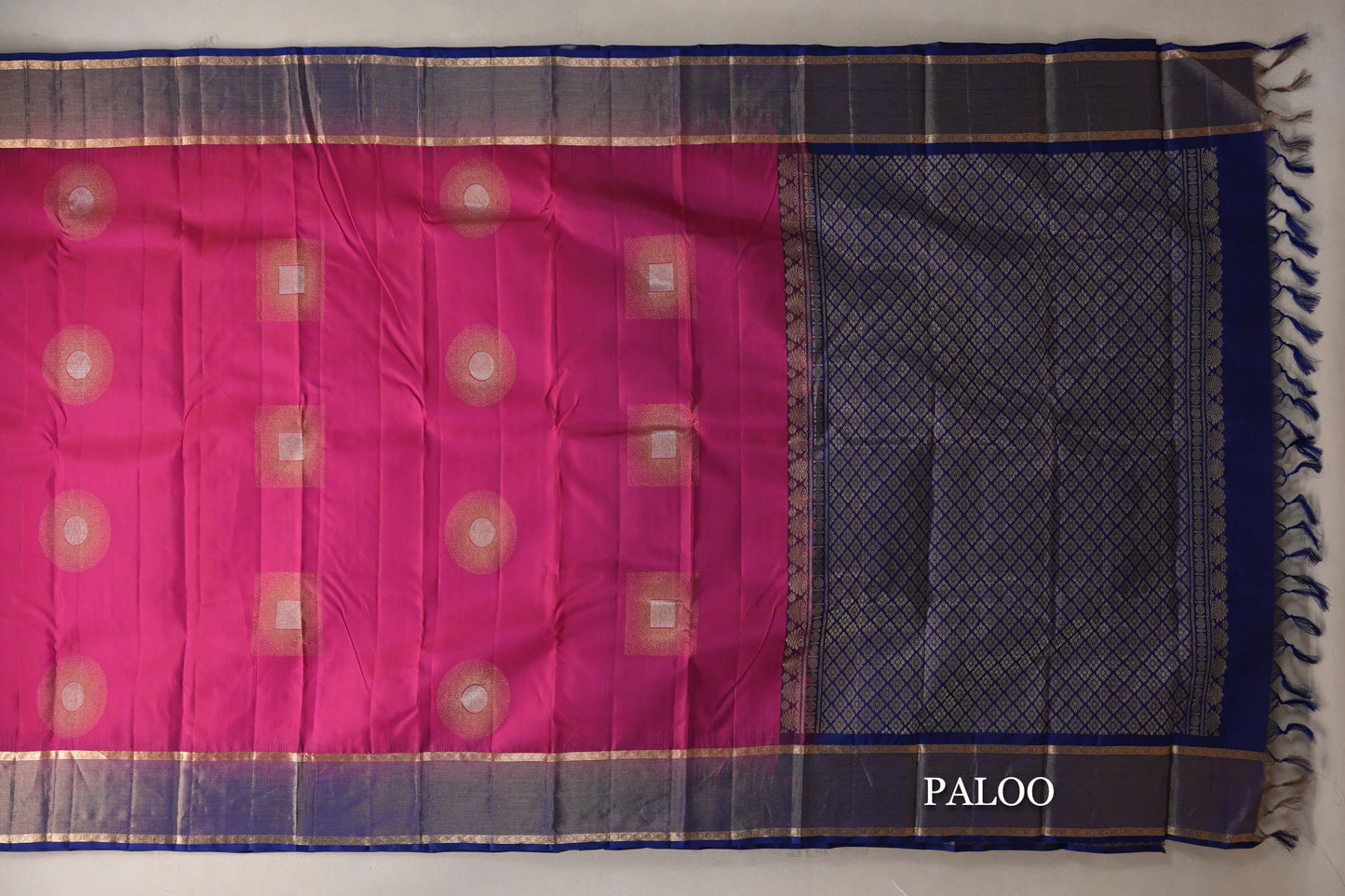 Bright Rani Pink Light Weight Kanjivaram Silk Saree paloo