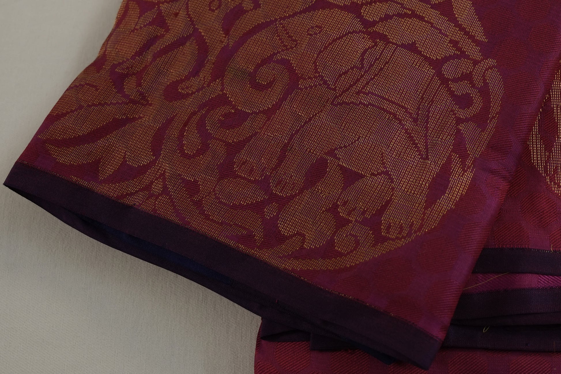 Online light weight kanchipuram silk saree