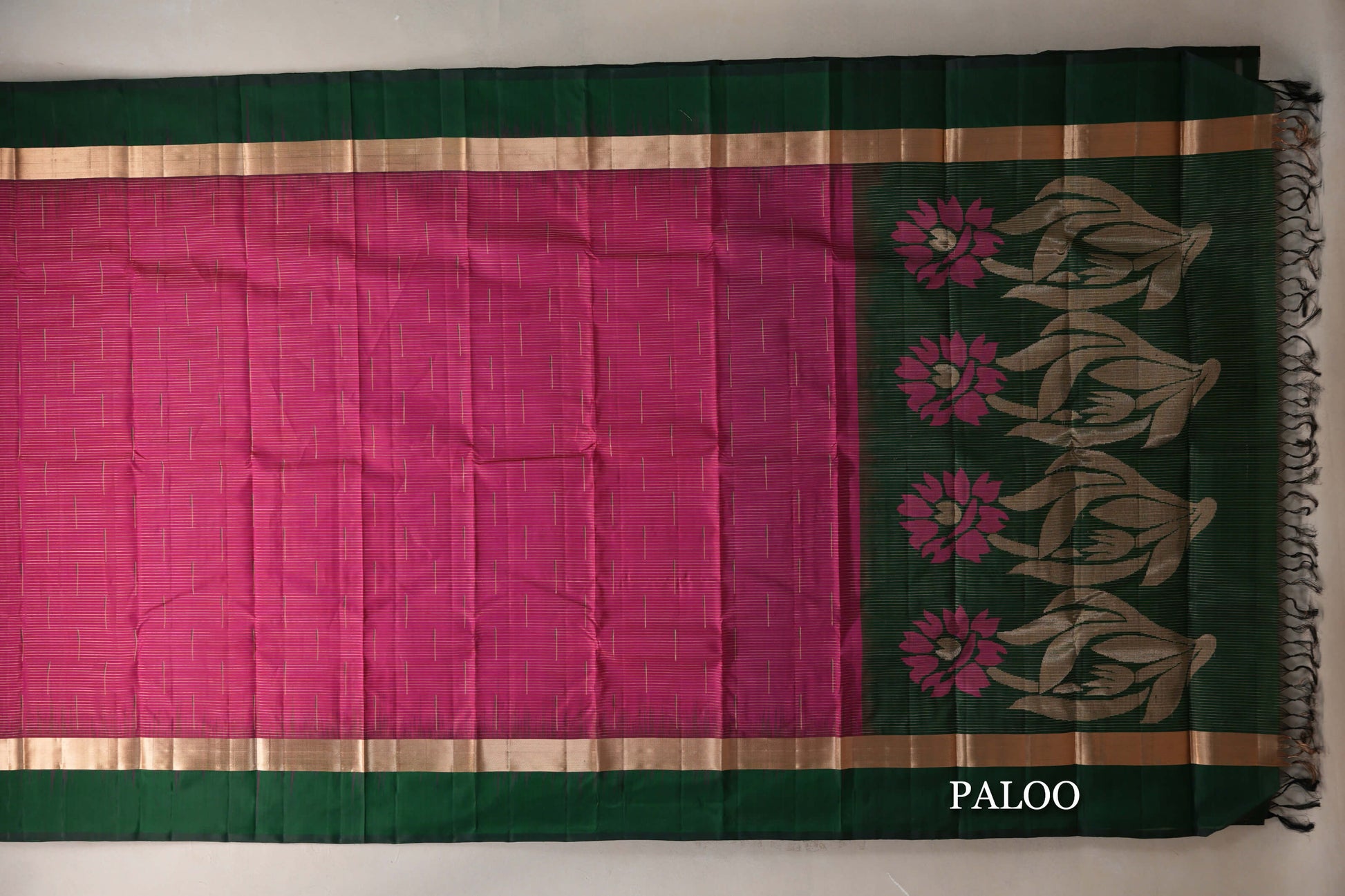 Bright Pink with Deep Bottle Green Borders Light Weight Kanjivaram Silk Saree paloo