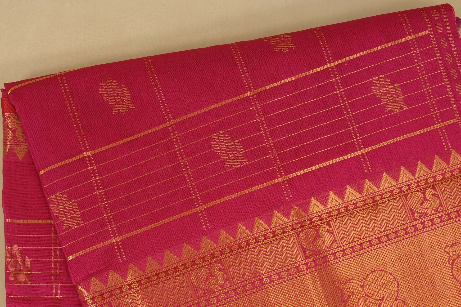 Pink Silk Cotton Saree Boy Zoom