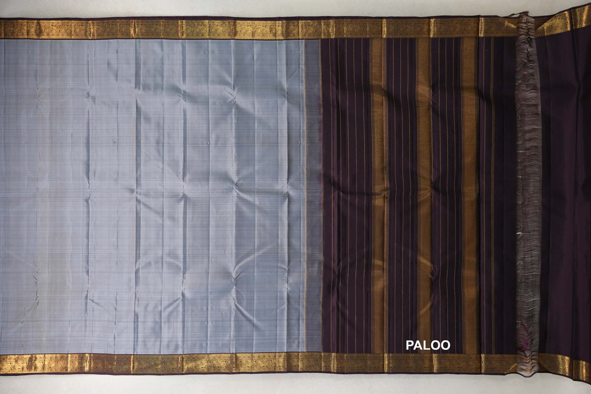 Silver Grey with Dark Plum Borders Vintage Kanjivaram Silk Saree paloo