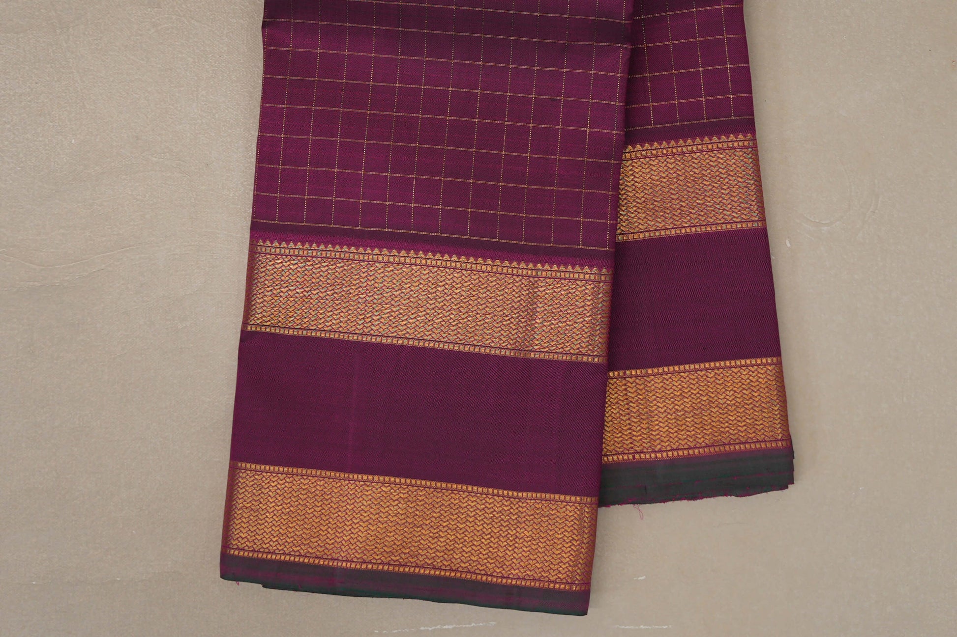 Deep Magenta Vintage Kanjivaram Silk Saree  rettai pettu borders