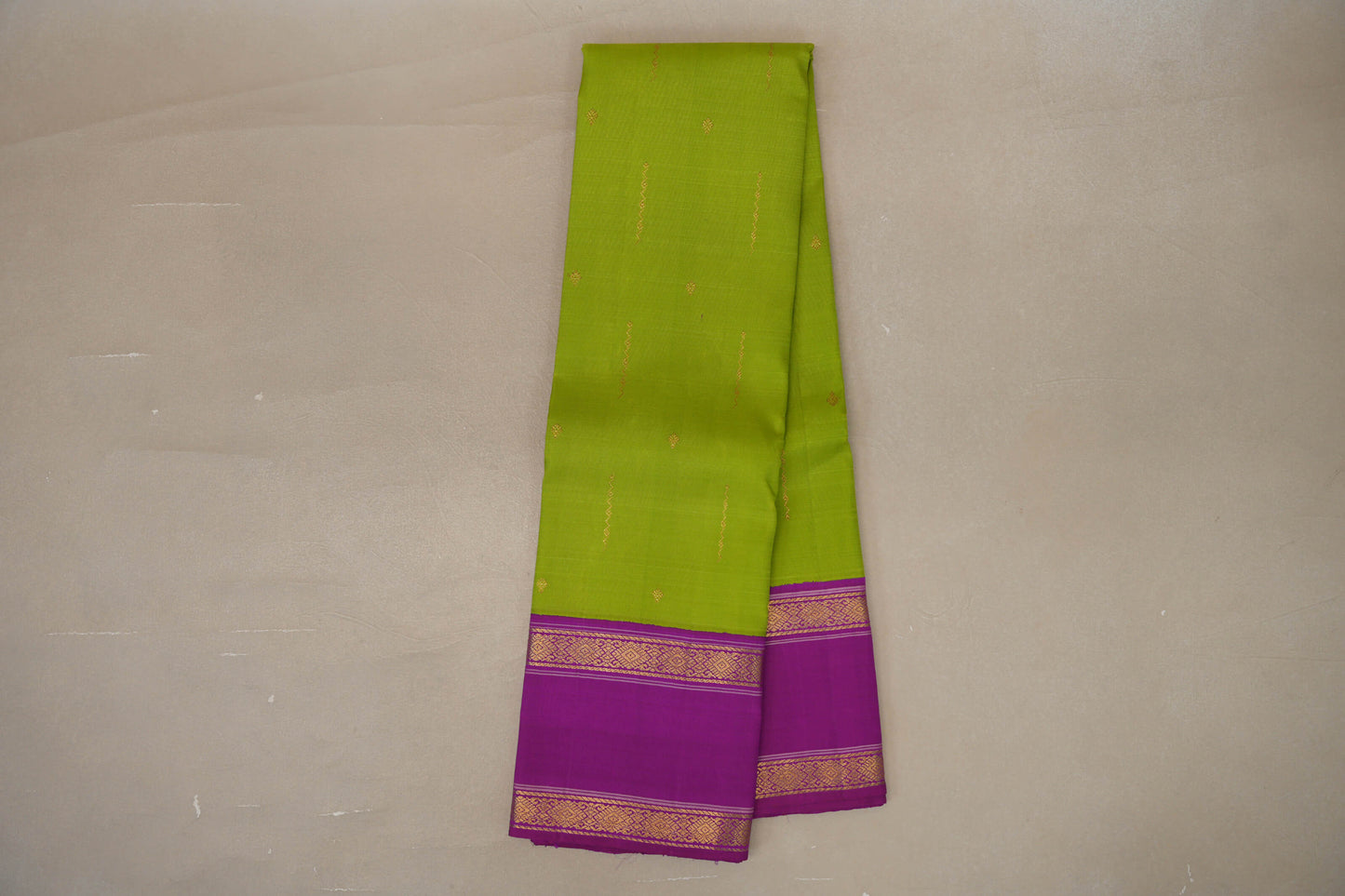 Online Parrot Green with Magenta Rettai Pettu Borders Vintage Kanjivaram Silk Saree