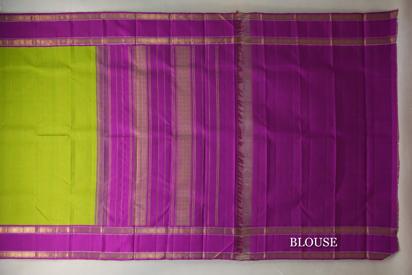 Parrot Green with Magenta Rettai Pettu Borders Vintage Kanjivaram Silk Saree blouse