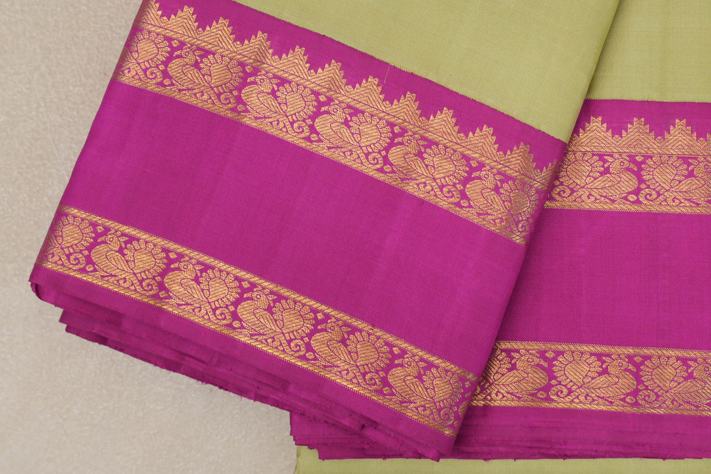 Dry Cardamom Green Vintage Kanjivaram Silk Saree rettai pettu borders