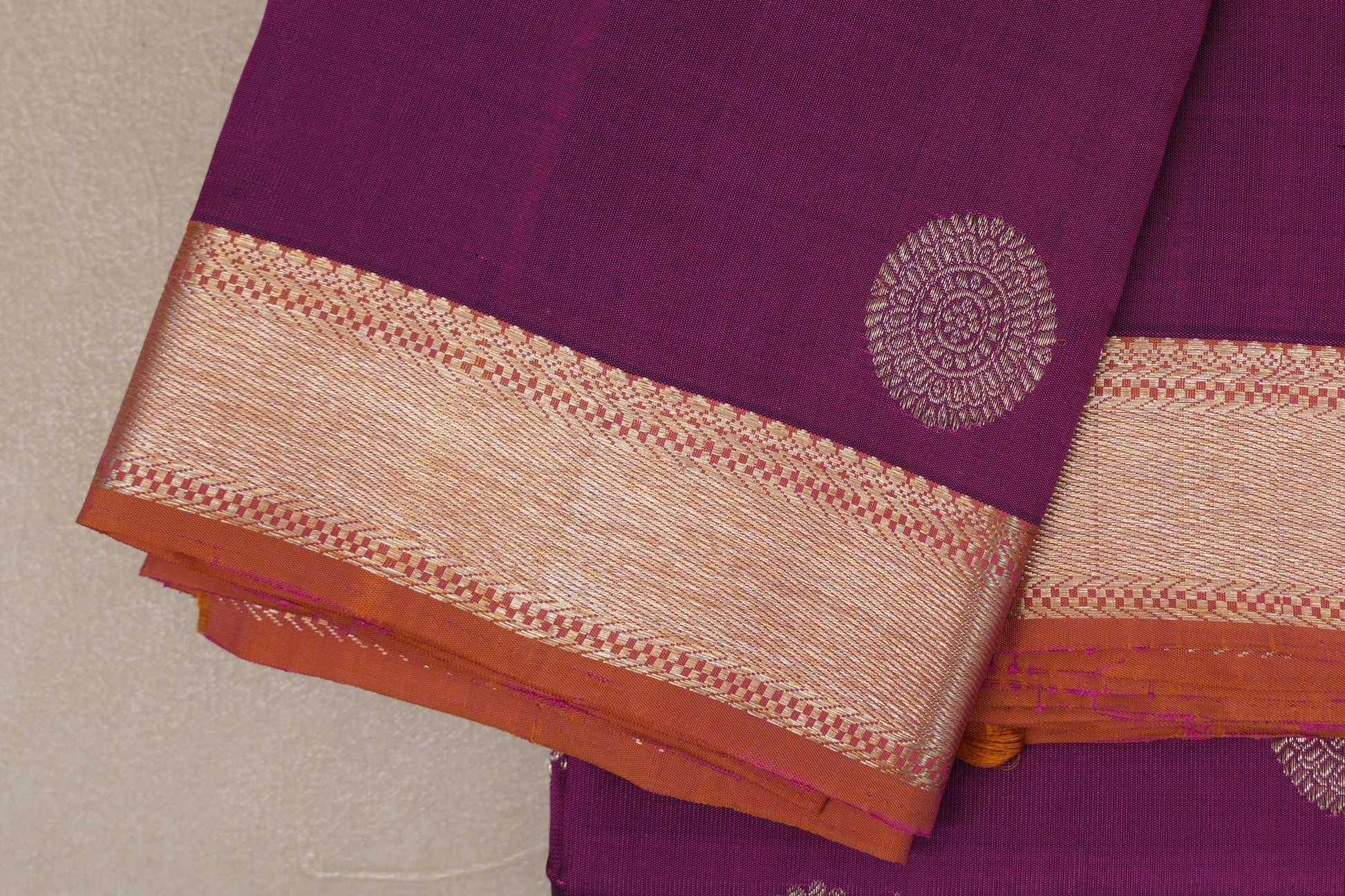 Deep Magenta Vintage Kanjivaram Silk Saree borders