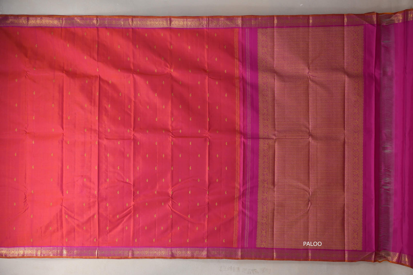 Orangish pink with bright pink borders Vintage Kanjivaram Silk Saree SS9301
