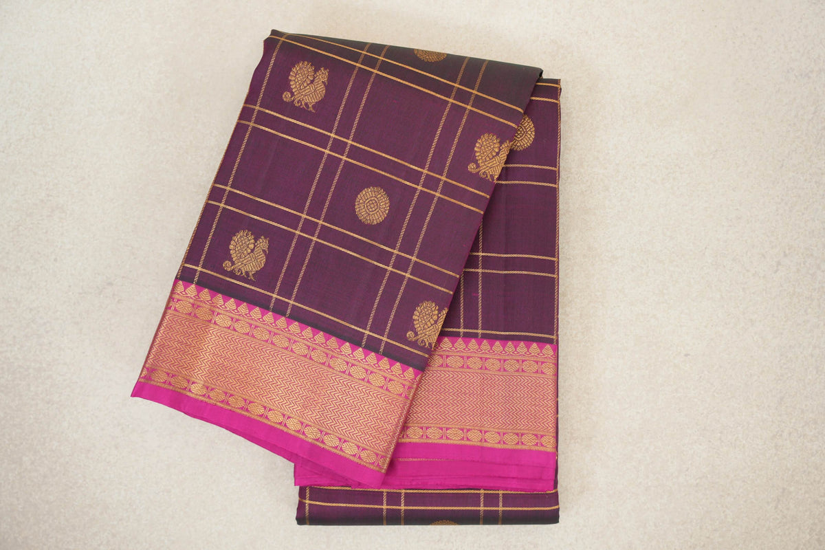 Dual Tone of Bottle Green and Magenta Vintage Kanjivaram Silk Saree 