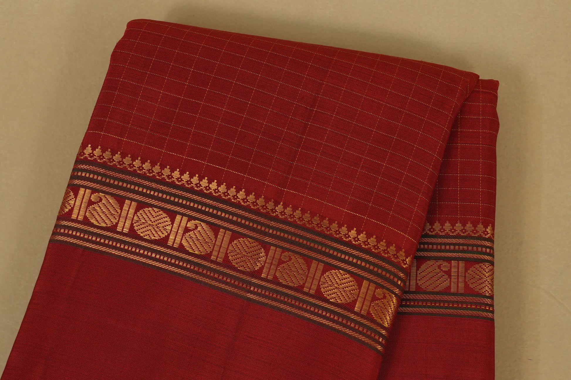 Red Zari Checks Vintage Kanjivaram Silk Saree body