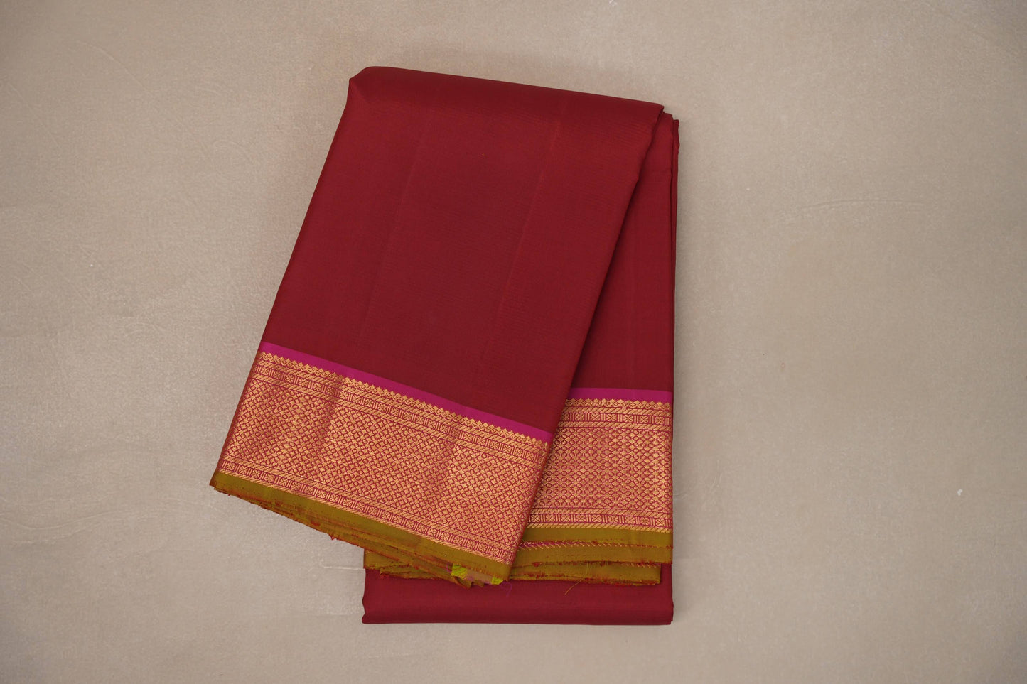 Deep reddish maroon with Bright pink Vintage Kanjivaram Silk Saree SS9314