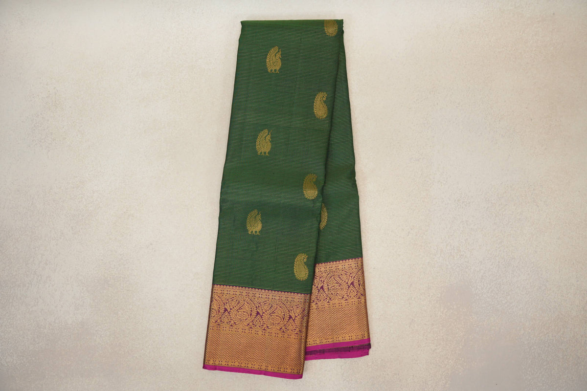 Online Deep Leaf Green Vaira Oosi with Deep Magenta with Magenta Pink Selvedge Borders Vintage Kanjivaram Silk Saree
