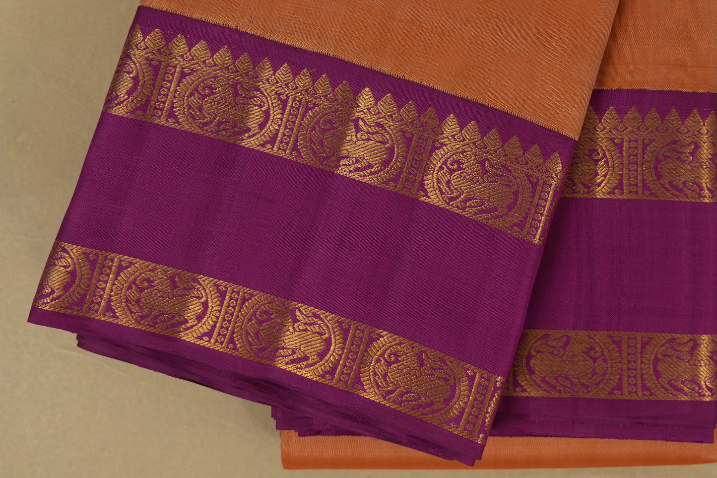 Peach with Magenta Borders Vintage Kanjivaram Silk Saree borders