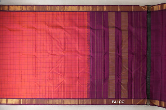 Dual Tone of Pink and Orange with Deep Magenta Borders Vintage Kanjivaram Silk Saree paloo