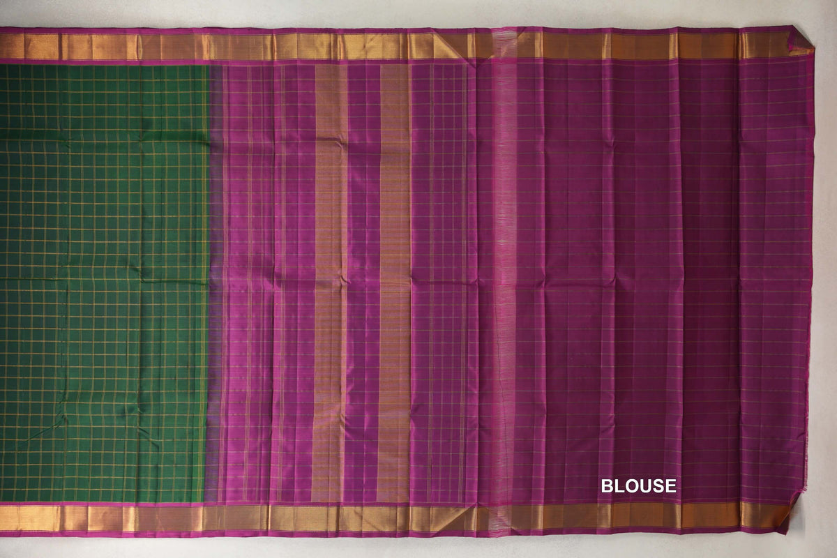 Deep Bottle Green with Deep Magenta Borders Vintage Kanjivaram Silk Saree blouse