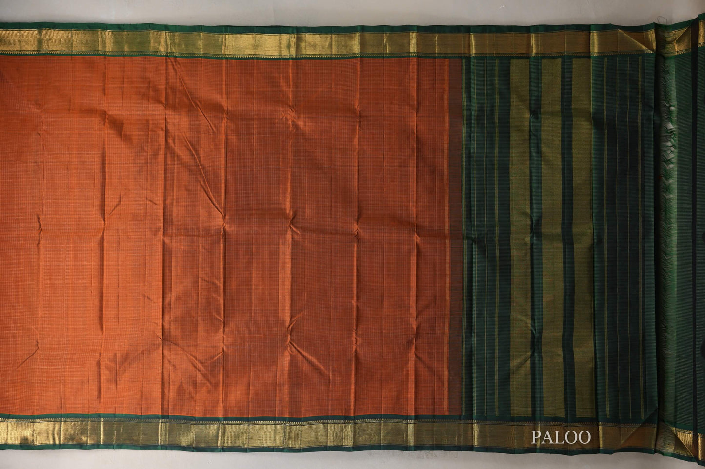Burnt Orange with Bottle Green Borders Vintage Kanjivaram Silk Saree paloo