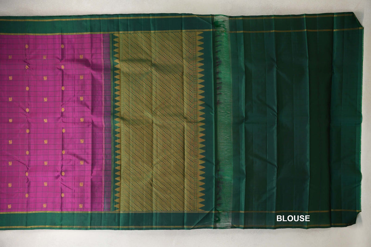 Deep Magenta with Deep Bottle Green Borders Vintage Kanjivaram Silk Saree blouse
