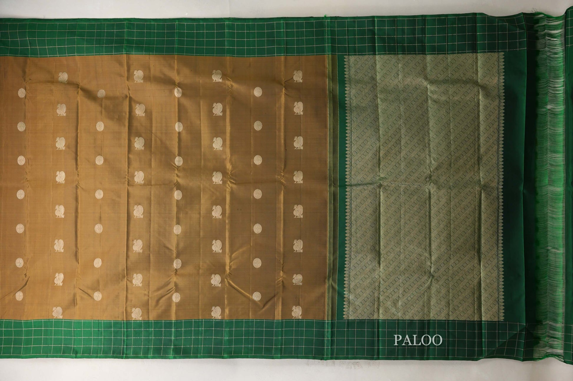 Golden Olive Green with Emerald Green Borders Vintage Kanjivaram Silk Saree paloo
