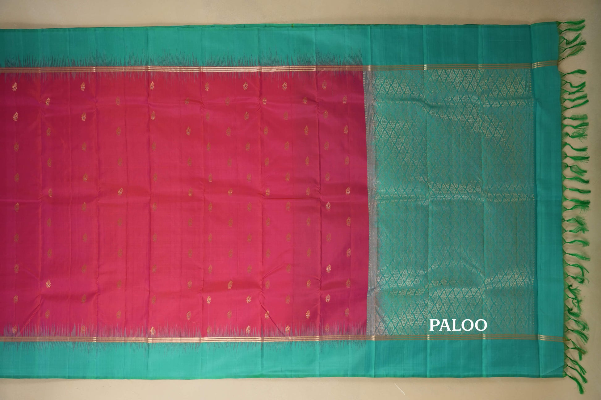 Peach Pink with Rama Blue Borders Light Weight Kanchipuram Silk Saree paloo