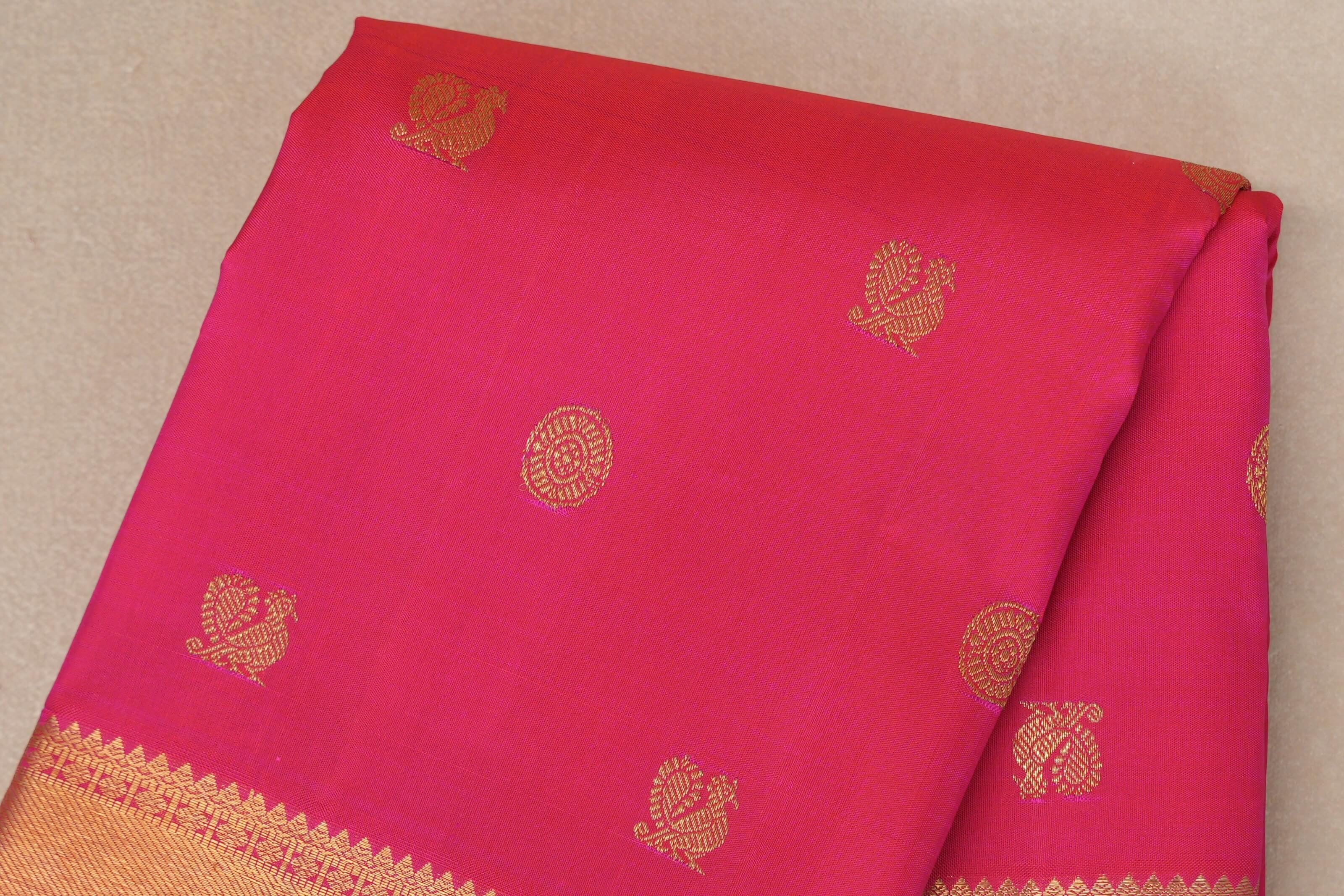 Orangish Pink Vintage Kanjivaram Silk Saree body