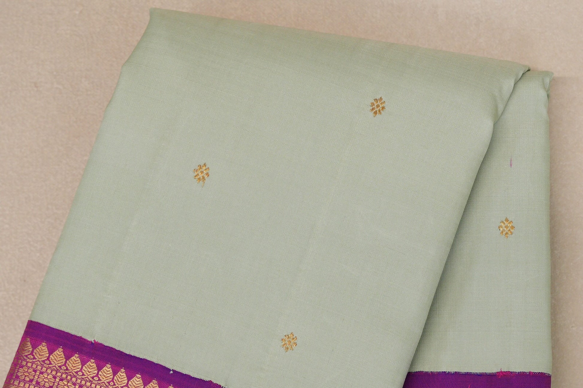 Sage Green with Dual Tone Magenta and Purple Borders Vintage Kanjivaram Silk Saree body