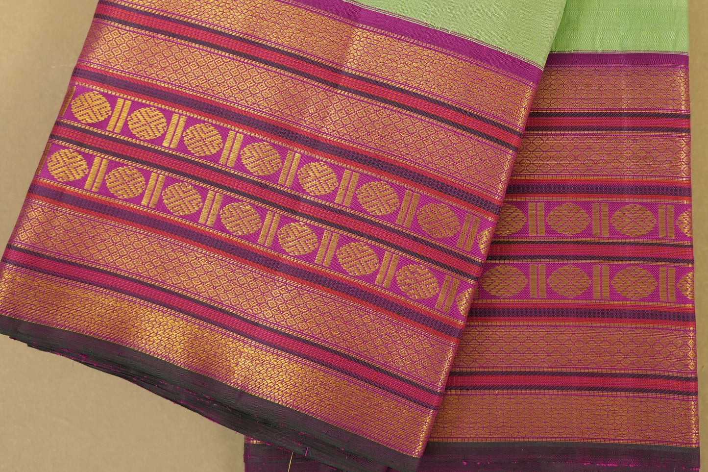 Pista Green Kanjivaram Silk Saree Border Zoom