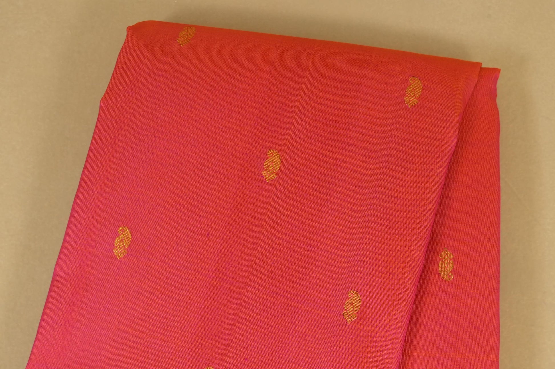 Pinkish Orange Vintage Kanjivaram Silk Saree Body Zoom