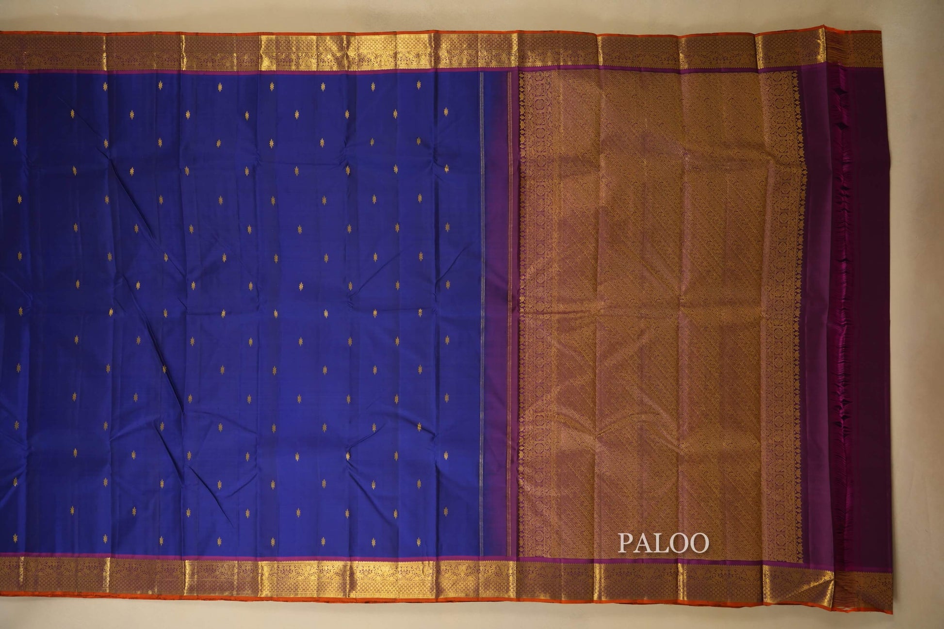 Navy Blue with Magenta Borders Vintage Kanjivaram Silk Saree Paloo