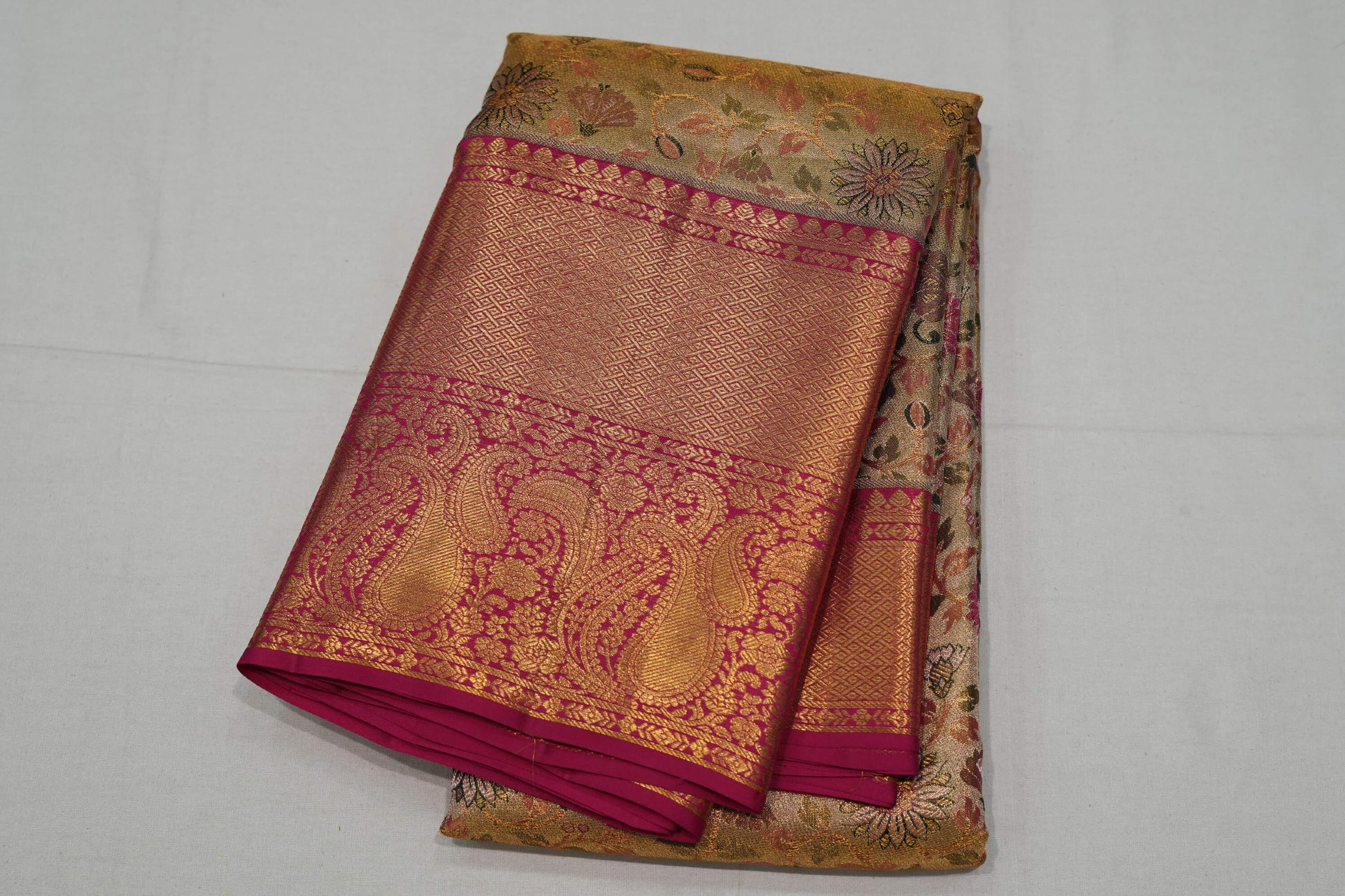 Golden vintage kanchipuram silk saree